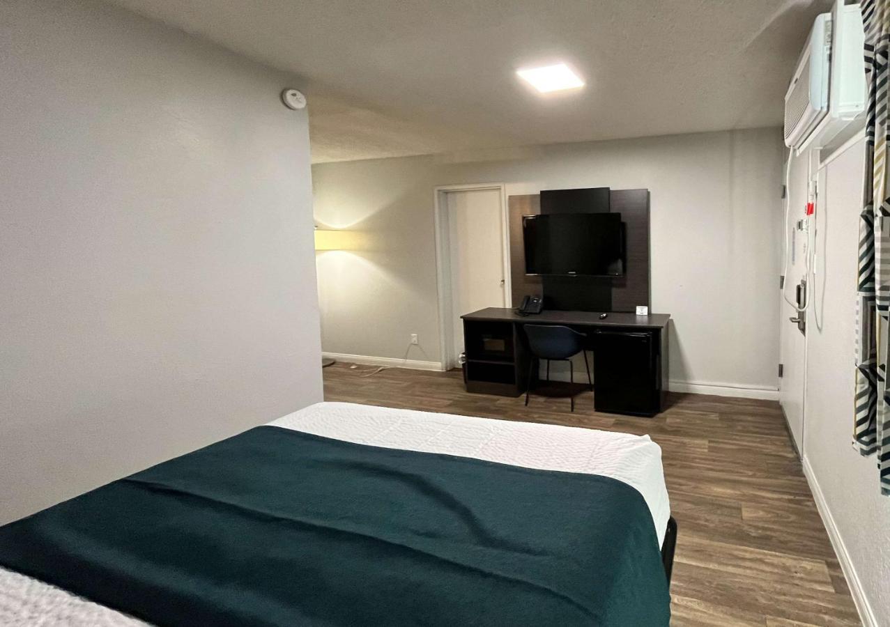 Motel 6 Las Vegas Nv Downtown Fremont St Zewnętrze zdjęcie